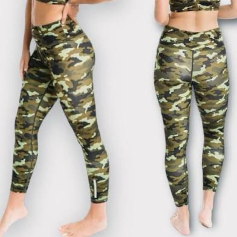 Zyia Active Camo Leggings